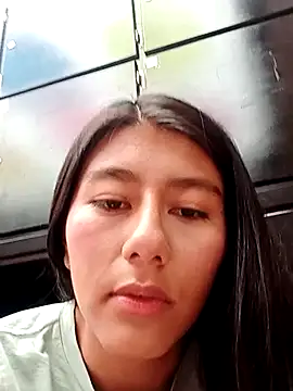 Snapshot of CarlaAlvez chatting on October 17, 4:09 pm CarlaAlvez online show from October 17, 4:09 pm