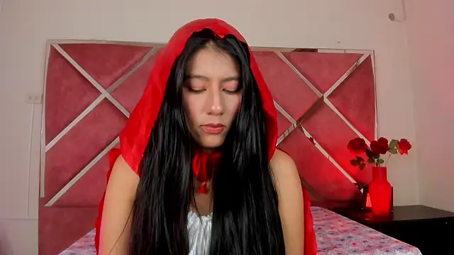 Snapshot of CarlaAlvez chatting on October 24, 10:39 pm CarlaAlvez online show from October 24, 10:39 pm