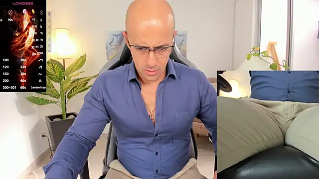 Snapshot of ryan_master_ chatting on January 14, 1:28 pm ryan master online show from January 14, 1:28 pm