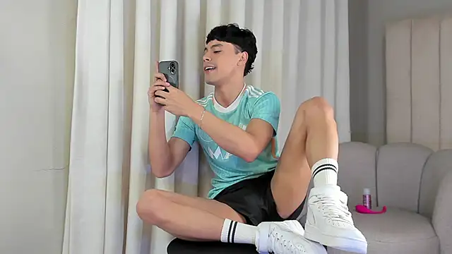 Dammon Stallion online show from November 19, 3:23 pm