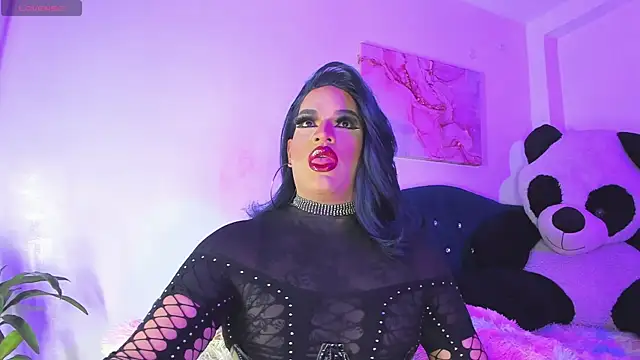 Snapshot of Missisabella_ chatting on January 12, 8:25 pm Missisabella online show from January 12, 8:25 pm