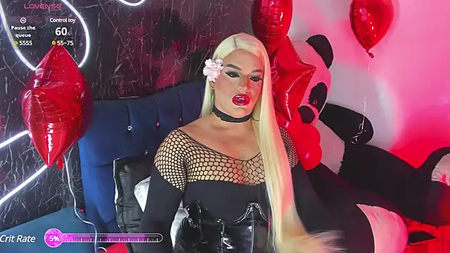 Snapshot of Missisabella_ chatting on February 15, 1:42 am Missisabella online show from February 15, 1:42 am