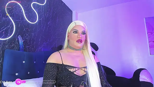 Snapshot of Missisabella_ chatting on March 1, 7:04 pm Missisabella online show from March 1, 7:04 pm