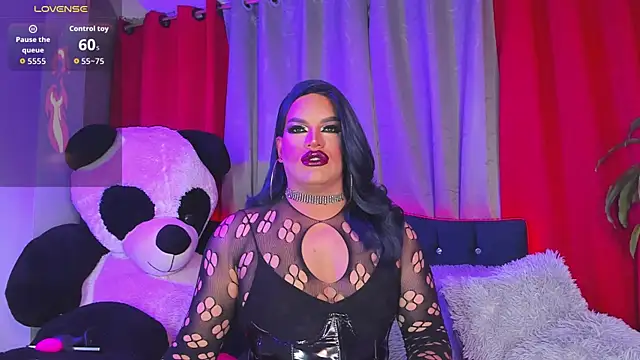 Snapshot of Missisabella_ chatting on October 14, 1:28 am Missisabella online show from October 14, 1:28 am