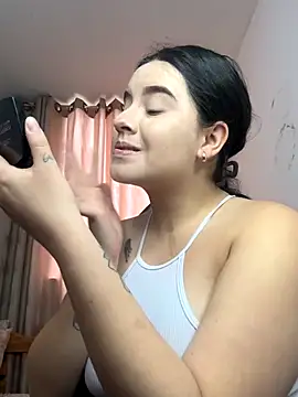 SaraBraun  online show from October 14, 4:19 pm