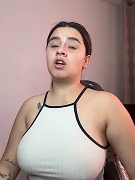 SaraBraun  online show from December 20, 4:03 pm