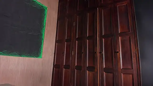 Snapshot of ArtemisaBlake chatting on January 24, 6:46 pm ArtemisaBlake online show from January 24, 6:46 pm