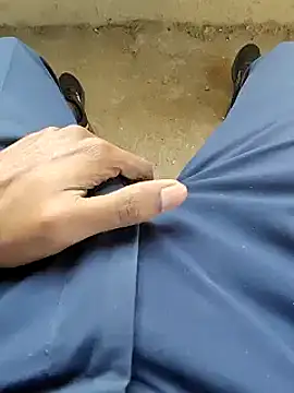 bananadick     online show from December 17, 8:45 am