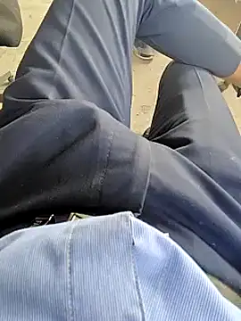 bananadick     online show from January 18, 8:41 am