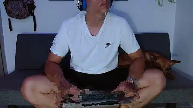 boss of cash online show from April 11, 12:26 am