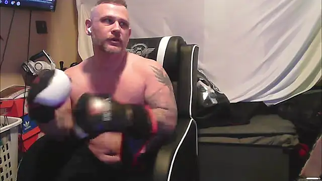 TwoFarty240 online show from January 7, 4:15 am