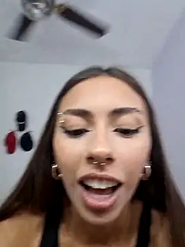 Jazmin-Cerezita online show from March 6, 2:19 am