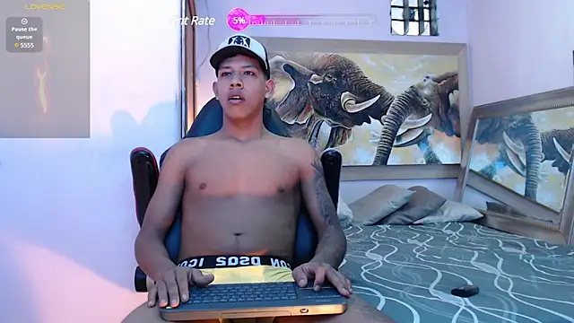 Snapshot of mr_stiven_ chatting on March 14, 2:53 am mr stiven  online show from March 14, 2:53 am