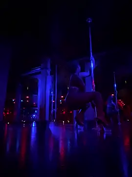 Snapshot of Charismasweets chatting on March 12, 7:49 pm Charismasweets online show from March 12, 7:49 pm