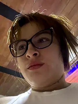 Snapshot of Liah_ferrer chatting on October 2, 11:50 am Liah ferrer online show from October 2, 11:50 am