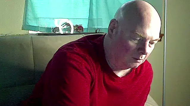 Snapshot of harley99574 chatting on December 18, 8:14 pm harley99574 online show from December 18, 8:14 pm