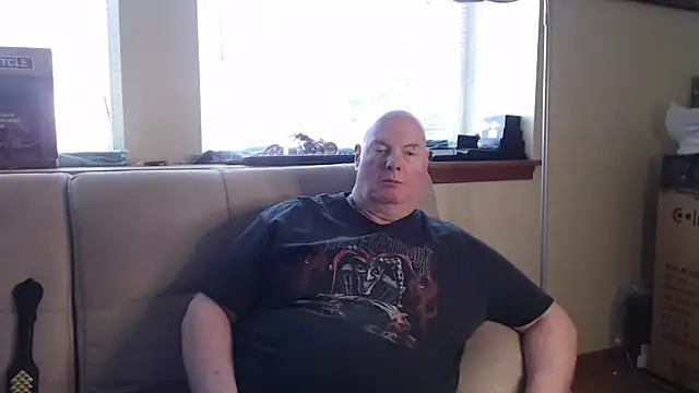 Snapshot of harley99574 chatting on December 17, 5:52 pm harley99574 online show from December 17, 5:52 pm