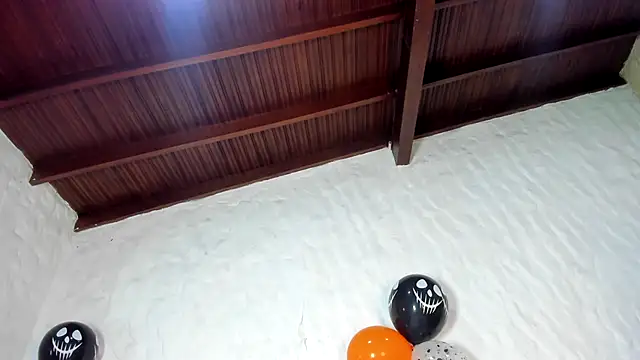 Camila  Gomez online show from October 25, 12:23 pm