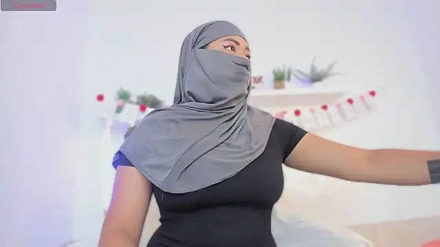 jazmin anbar online show from October 2, 6:15 pm