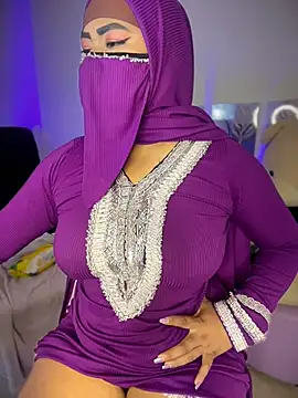 Snapshot of jazmin_anbar chatting on April 21, 2:51 am jazmin anbar online show from April 21, 2:51 am