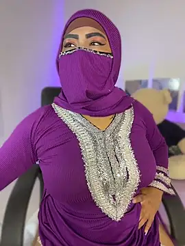 Snapshot of jazmin_anbar chatting on April 22, 10:22 pm jazmin anbar online show from April 22, 10:22 pm