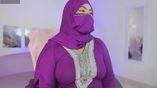 Snapshot of jazmin_anbar chatting on April 27, 10:08 pm jazmin anbar online show from April 27, 10:08 pm
