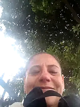 Snapshot of sasi_luna chatting on September 19, 1:23 pm sasi luna online show from September 19, 1:23 pm