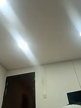 Snapshot of sasi_luna chatting on October 31, 2:18 pm sasi luna online show from October 31, 2:18 pm