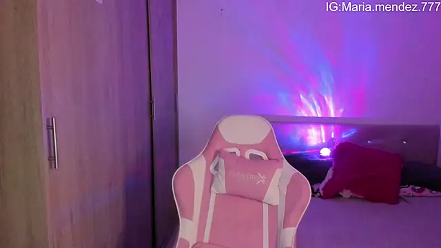 Snapshot of maria_mendez_ chatting on March 19, 6:46 am maria mendez online show from March 19, 6:46 am