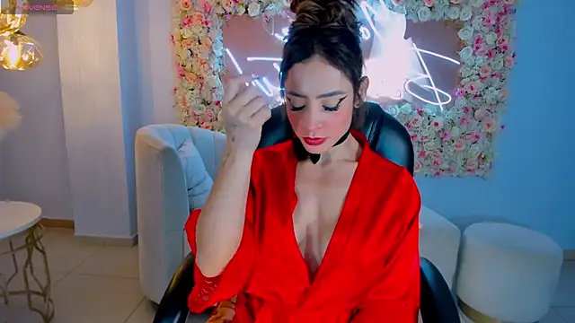 IsabelBornner online show from February 12, 6:19 am