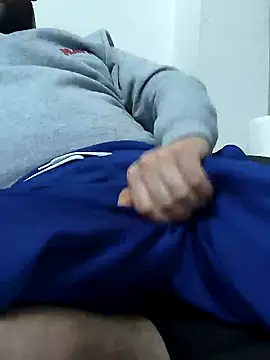 Snapshot of mertBy chatting on January 6, 6:10 pm mertBy online show from January 6, 6:10 pm