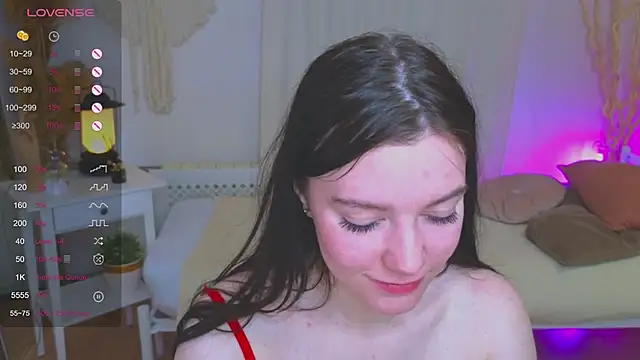 Snapshot of Lana__Cute_ chatting on January 21, 4:58 pm Lana Cute online show from January 21, 4:58 pm