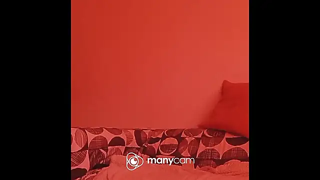 Snapshot of lunaxxxtreme chatting on March 4, 11:08 am lunaxxxtreme online show from March 4, 11:08 am