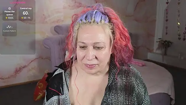 Snapshot of Penelope_Pinky chatting on November 29, 8:06 am Penelope Pinky online show from November 29, 8:06 am