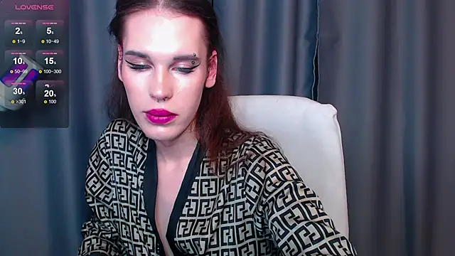 Snapshot of Cassie_Bae chatting on February 1, 11:27 pm Cassie Bae online show from February 1, 11:27 pm