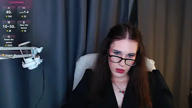 Snapshot of Cassie_Bae chatting on March 10, 12:18 am Cassie Bae online show from March 10, 12:18 am