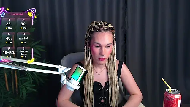 Snapshot of Cassie_Bae chatting on November 29, 8:34 pm Cassie Bae online show from November 29, 8:34 pm