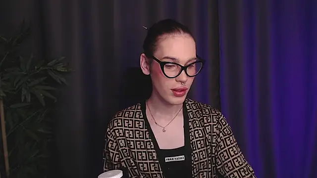 Cassie Bae online show from March 15, 3:40 pm