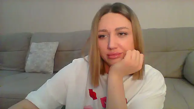 Snapshot of VickyLove047 chatting on March 4, 6:58 am VickyLove047 online show from March 4, 6:58 am