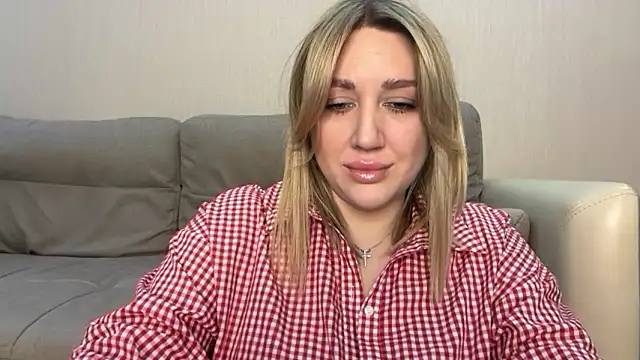 VickyLove047 online show from January 9, 8:39 am