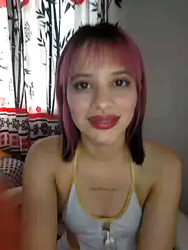 Snapshot of franchezkavegaaa chatting on February 2, 7:57 pm franchezkavegaaa online show from February 2, 7:57 pm