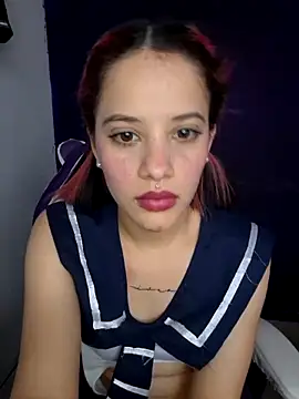 Snapshot of franchezkavegaaa chatting on February 5, 2:37 pm franchezkavegaaa online show from February 5, 2:37 pm