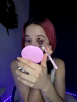 Snapshot of franchezkavegaaa chatting on February 7, 11:34 am franchezkavegaaa online show from February 7, 11:34 am