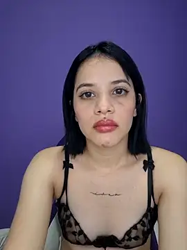 Snapshot of franchezkavegaaa chatting on March 22, 2:14 pm franchezkavegaaa online show from March 22, 2:14 pm