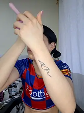 Snapshot of franchezkavegaaa chatting on October 26, 12:00 pm franchezkavegaaa online show from October 26, 12:00 pm