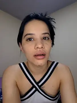 Snapshot of franchezkavegaaa chatting on November 7, 12:05 pm franchezkavegaaa online show from November 7, 12:05 pm