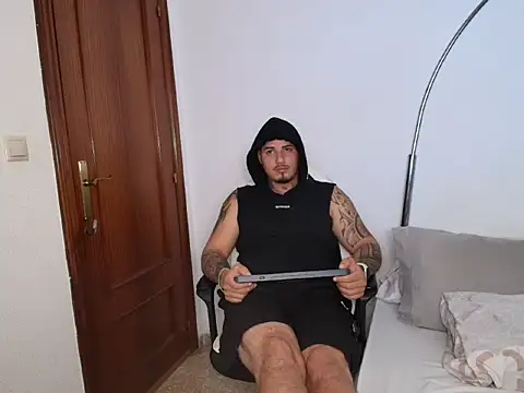 Snapshot of Geishastudios chatting on September 24, 9:01 am Geishastudios online show from September 24, 9:01 am