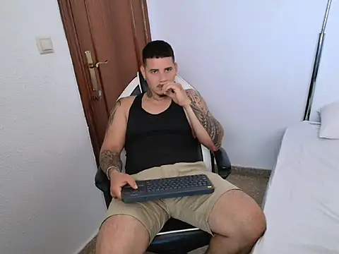 Snapshot of Geishastudios chatting on September 30, 6:51 am Geishastudios online show from September 30, 6:51 am