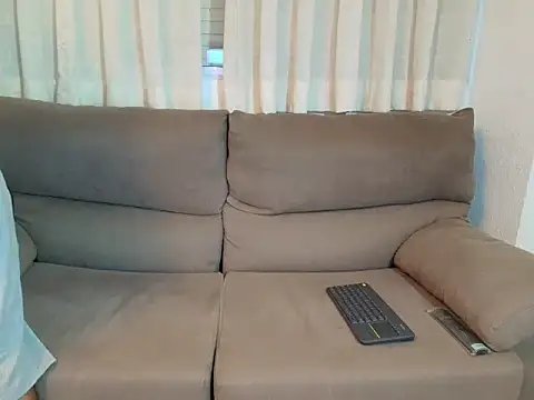 Snapshot of Geishastudios chatting on November 5, 10:15 am Geishastudios online show from November 5, 10:15 am