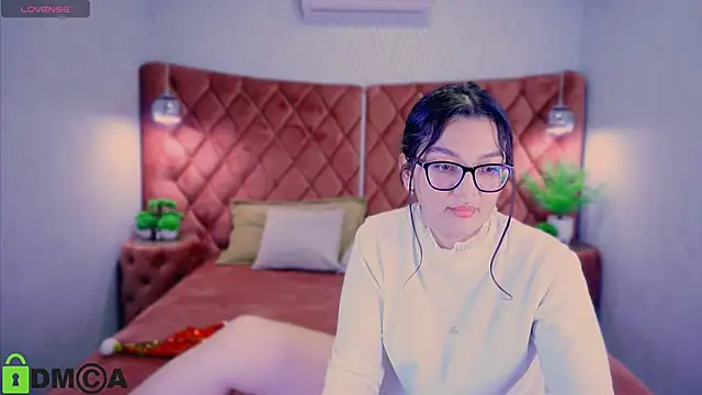 Snapshot of ZarifaBev chatting on December 29, 8:00 am ZarifaBev online show from December 29, 8:00 am